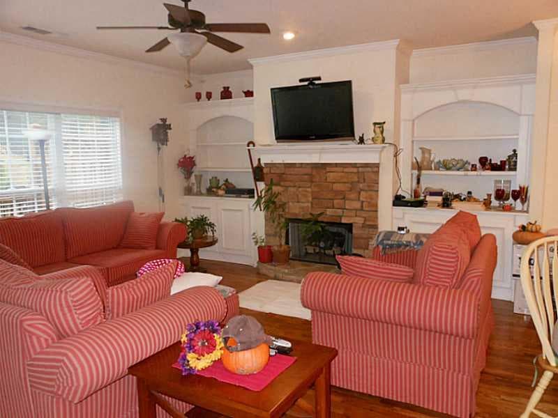 1911 Appaloosa Mill Circle 1911, Buford, GA 30519 — most recent listing photo