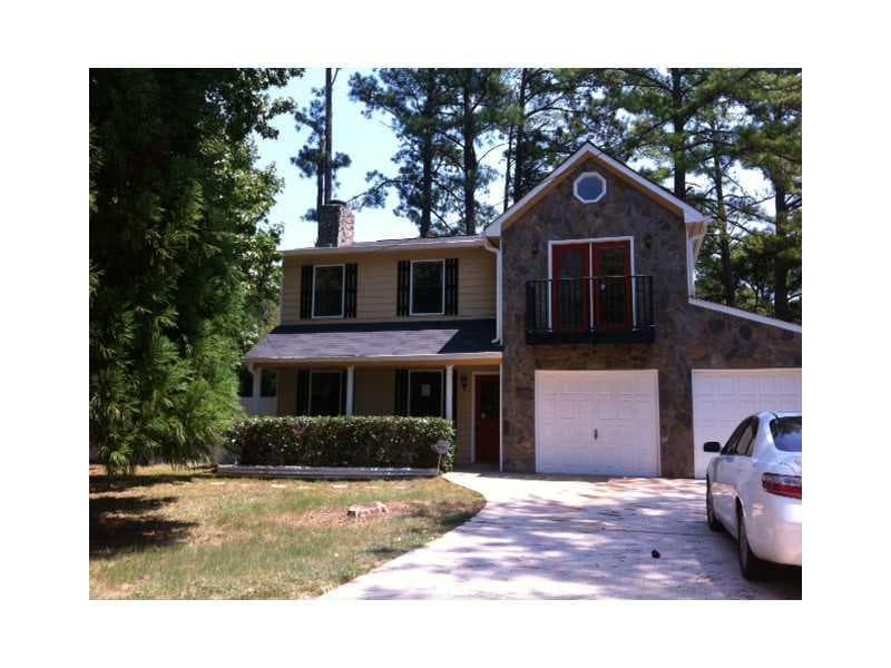 125 Bear Run Court, Palmetto, GA 30268 — most recent listing photo