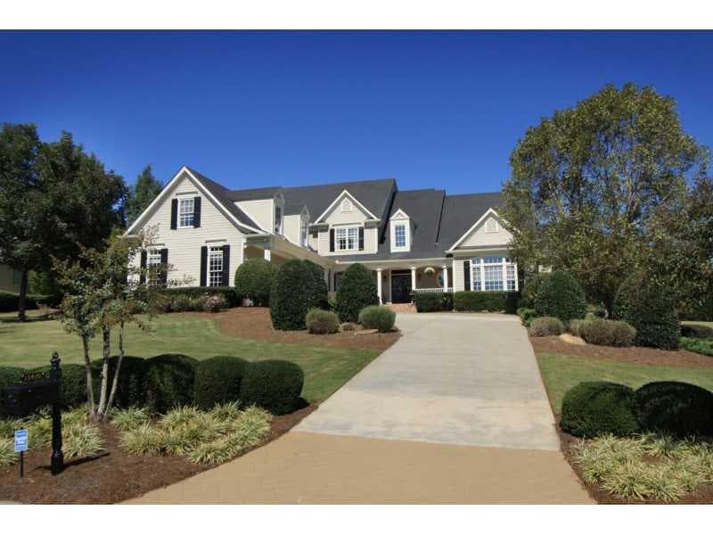 5 bedroom, 4,716 sq ft single family residence sold at 15410 White Columns Drive, Milton, GA 30004