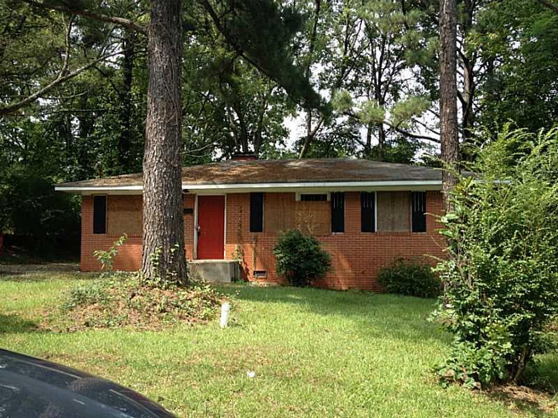 3 bedroom, 975 sq ft single family residence sold at 3483 Fairburn Place, Atlanta, GA 30331