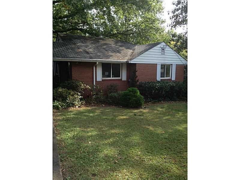 2 bedroom, 843 sq ft single family residence sold at 828 Frances Drive, Smyrna, GA 30080