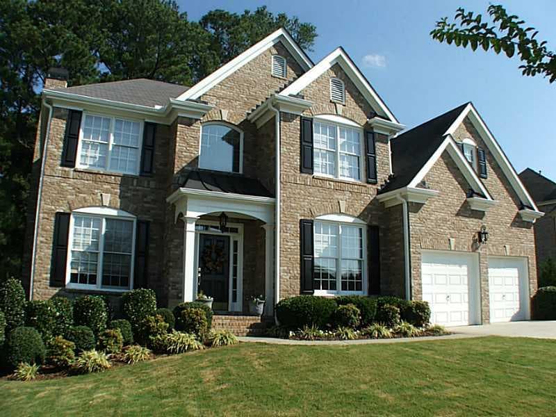 5 bedroom, 2,974 sq ft single family residence sold at 595 Stonebury Drive, Alpharetta, GA 30005