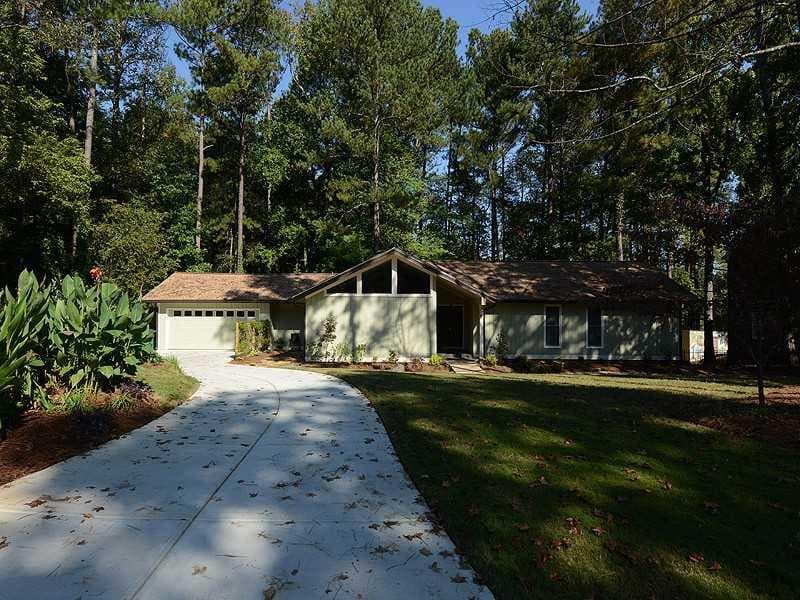 180 Mark Trail, Sandy Springs, GA 30328 — most recent listing photo