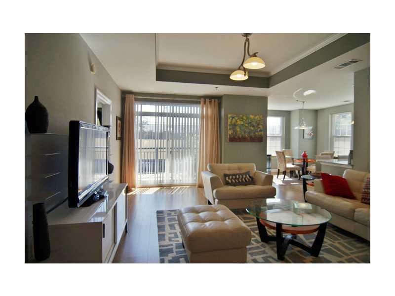 2 bedroom, 1,417 sq ft condominium sold at 325 E Paces Ferry Road 408, Atlanta, GA 30305