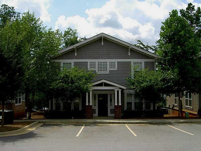 2 bedroom, 1,120 sq ft condominium sold at 490 Barnett Shoals Road 530, Athens, GA 30605