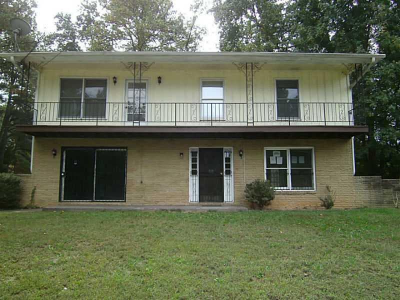 6 bedroom, 2,240 sq ft single family residence sold at 455 Fennel Way, Atlanta, GA 30331