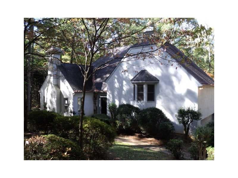 60 Connemara Road, Roswell, GA 30075 — most recent listing photo