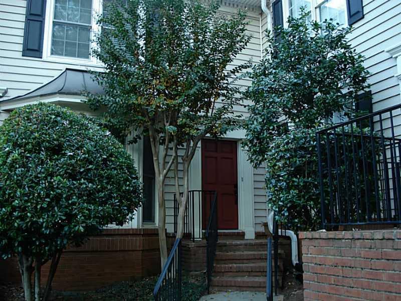 2 bedroom townhouse sold at 98 MOUNT VERNON Circle 98, Dunwoody, GA 30338