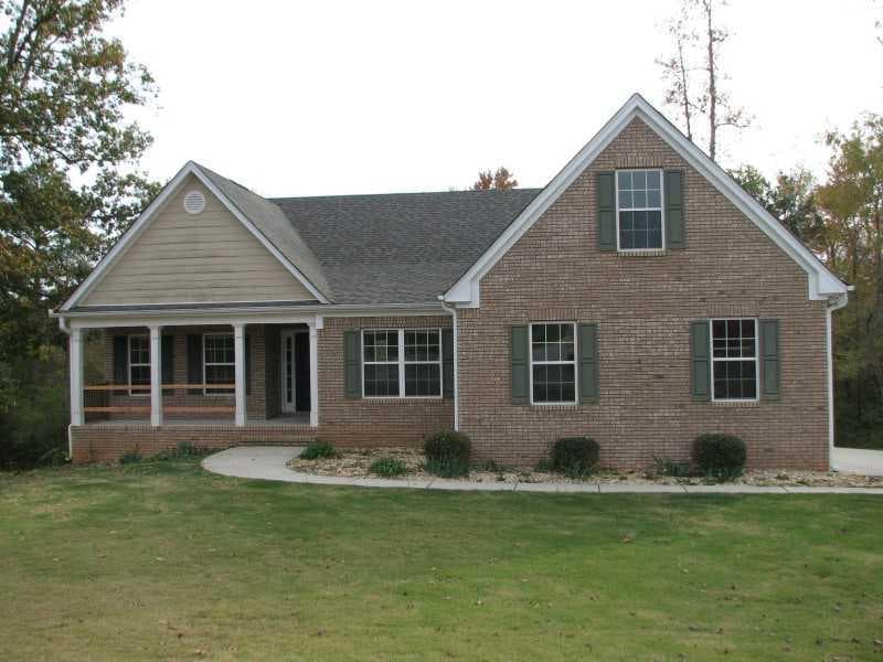 989 GOLDEN MEADOWS Lane, Loganville, GA 30052 — most recent listing photo