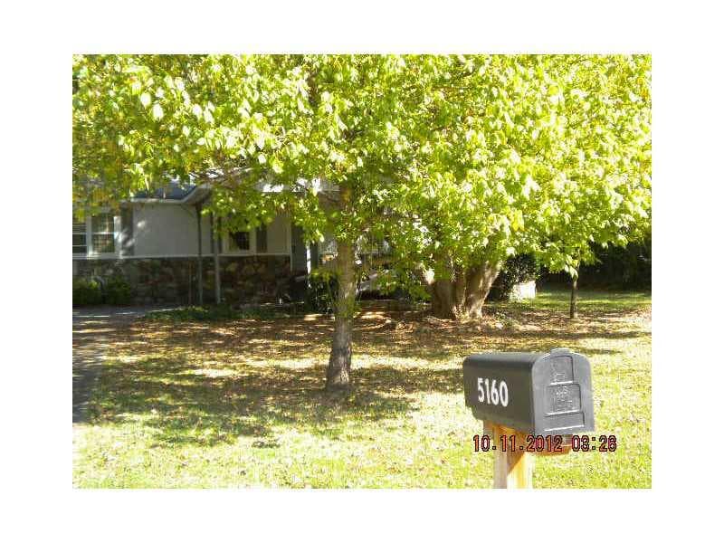 3 bedroom, 2,081 sq ft single family residence sold at 5160 Twin Oak Drive, Woodstock, GA 30188
