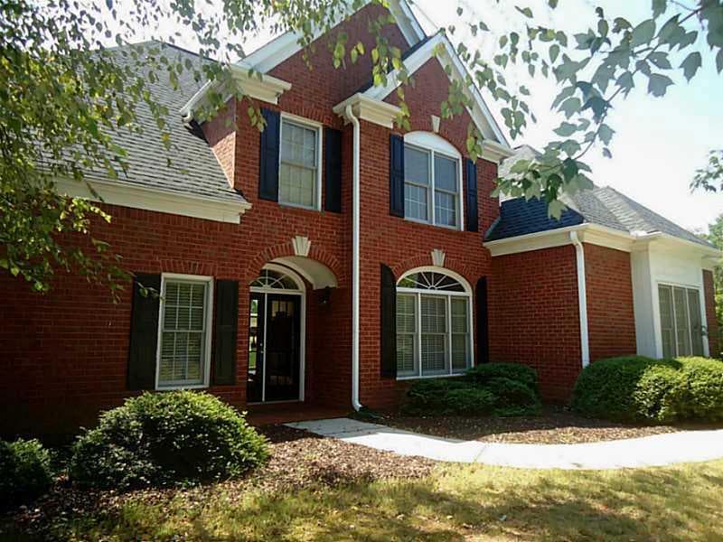 4 bedroom single family residence sold at 1015 Cathedral Drive, Alpharetta, GA 30004