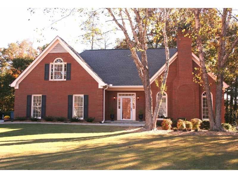 2030 Huntwick Lane, Roswell, GA 30075 — most recent listing photo