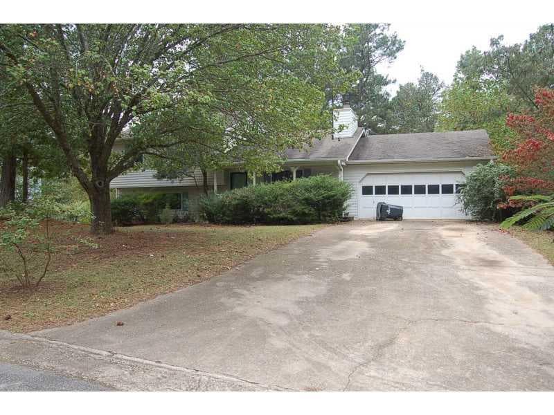 4 bedroom, 1,974 sq ft single family residence sold at 337 KINGS HILL Court, Lawrenceville, GA 30045