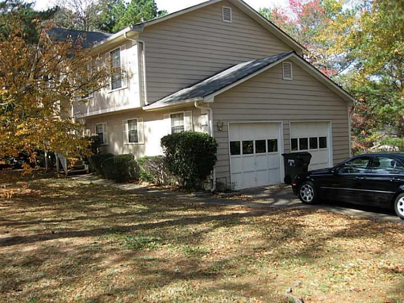 4 bedroom single family residence sold at 1477 emily Court, Riverdale, GA 30296
