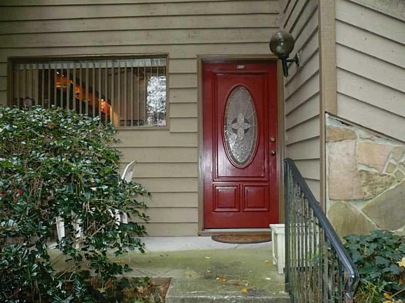 838 Bonnie Glen Drive 838, Marietta, GA 30067 — most recent listing photo