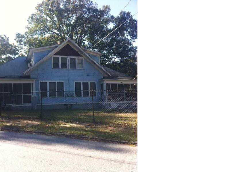 4 bedroom, 3,584 sq ft single family residence sold at 1126 Arlington Avenue, Atlanta, GA 30310