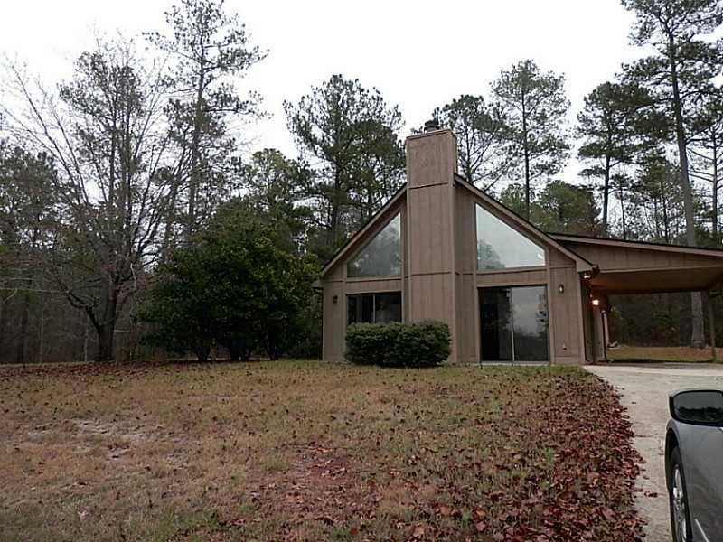 3 bedroom single family residence sold at 1490 Pullman Lane, Greensboro, GA 30642