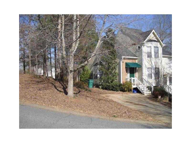 2 bedroom, 1,272 sq ft townhouse sold at 5214 LAUREL BRIDGE Drive 0, Smyrna, GA 30082