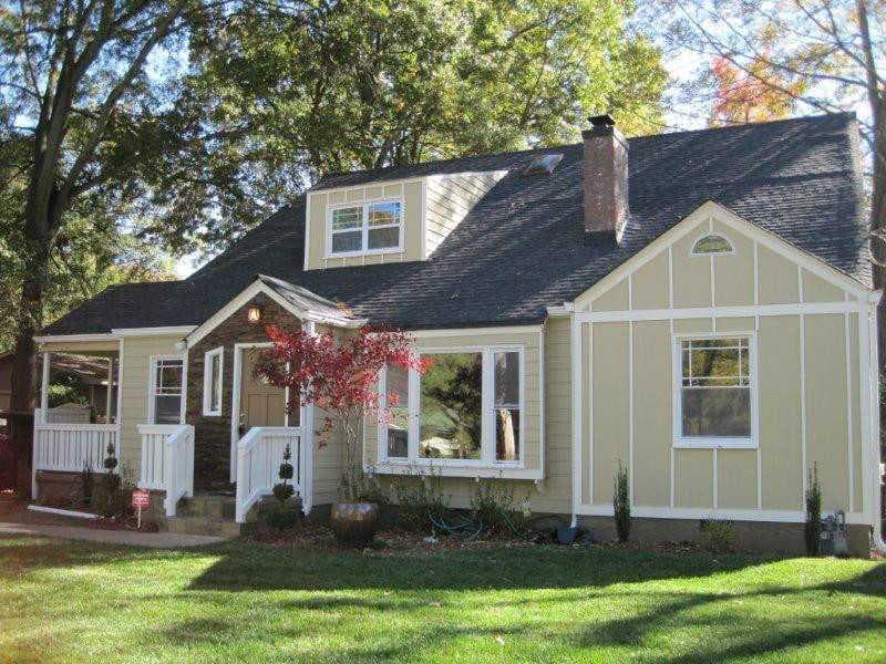 4 bedroom, 2,255 sq ft single family residence sold at 1886 John Calvin Avenue, College Park, GA 30337