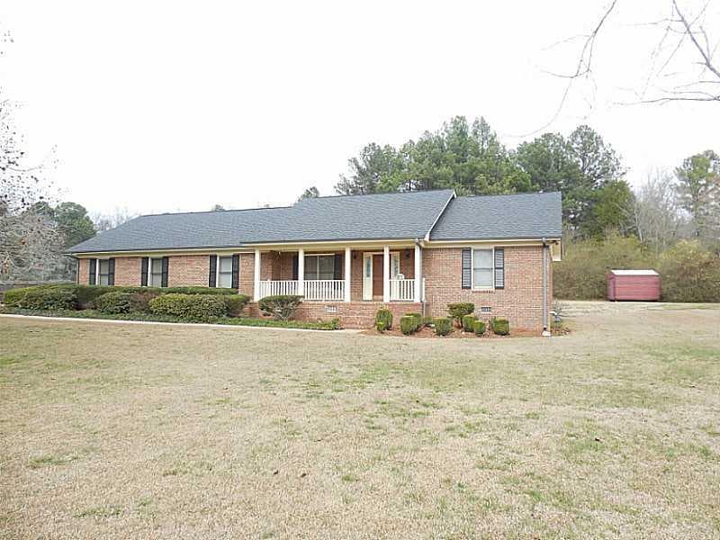 3 bedroom single family residence sold at 1611 HOLMES Drive, Conyers, GA 30094