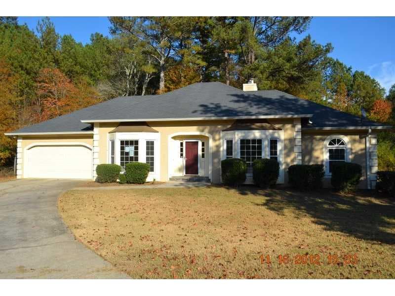 3 bedroom, 1,821 sq ft single family residence sold at 202 Shannon Drive, Woodstock, GA 30188