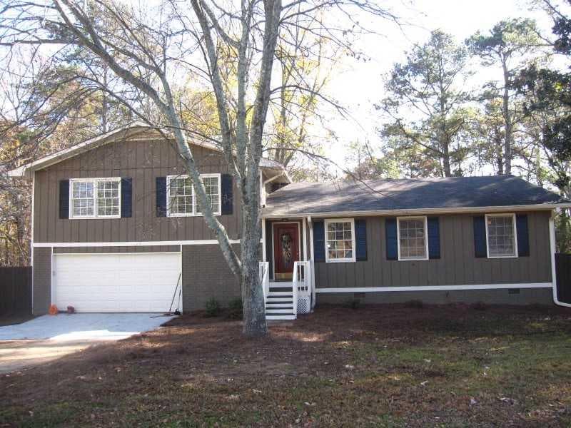 3 bedroom, 1,696 sq ft single family residence sold at 4580 Sandy Plains Road, Marietta, GA 30066