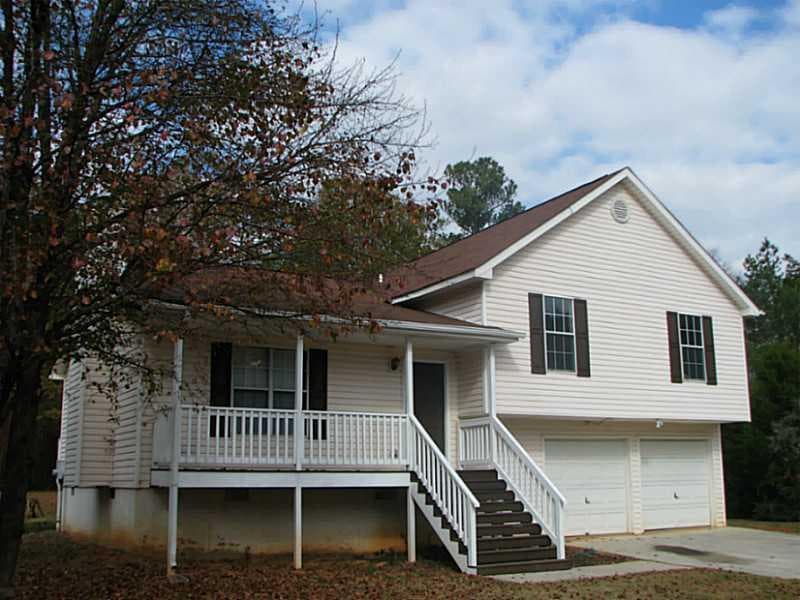 3 bedroom, 1,245 sq ft single family residence sold at 16 Roundtable Court, Cartersville, GA 30121