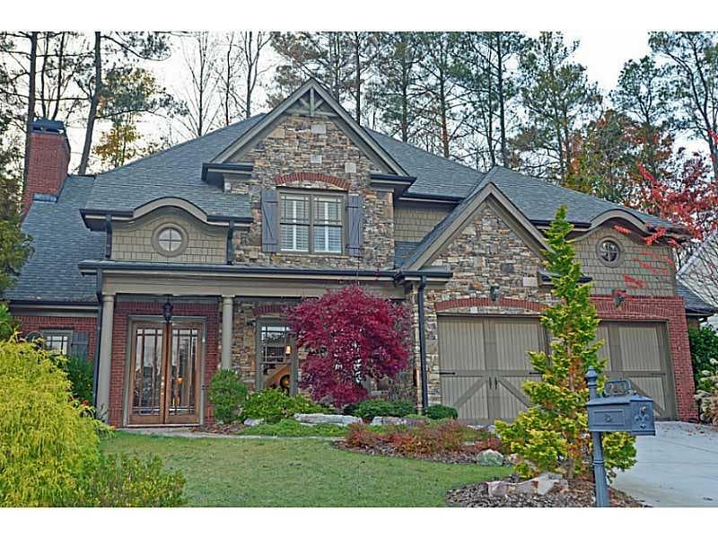 4 bedroom single family residence sold at 240 Lullwater Court, Roswell, GA 30075