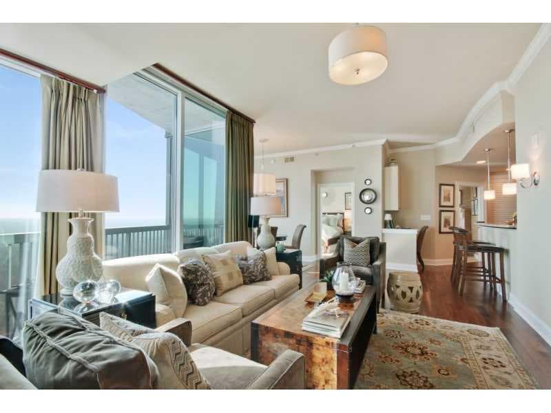 2 bedroom, 1,223 sq ft condominium sold at 3324 Peachtree Road 2901, Atlanta, GA 30326
