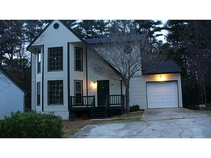 3 bedroom single family residence sold at 6280 Phillips Corner Road, Lithonia, GA 30058