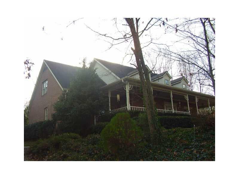 102 Jason Lane, Cumming, GA 30040 — most recent listing photo