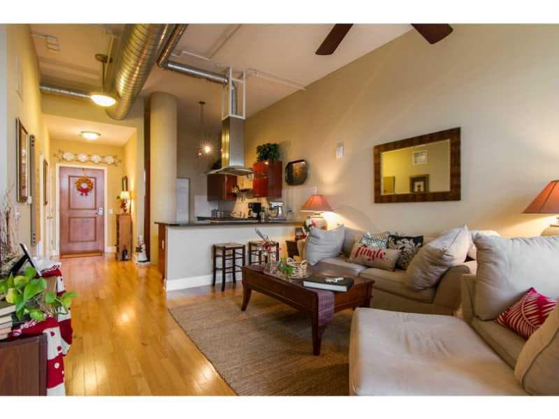 1 bedroom, 964 sq ft condominium sold at 3820 Roswell Road 404, Atlanta, GA 30342