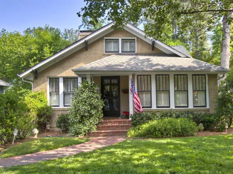 4 bedroom single family residence sold at 84 Peachtree Hills Avenue, Atlanta, GA 30305