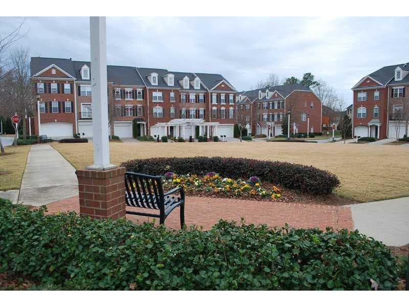 3 bedroom townhouse sold at 4305 Kendall Way 0, Roswell, GA 30075