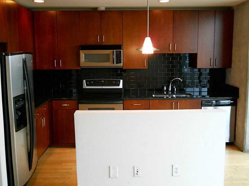 1 bedroom, 722 sq ft condominium sold at 361 17th Street 2209, Atlanta, GA 30363