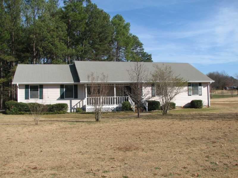 2909 Claude Brewer Road, Loganville, GA 30052 — most recent listing photo