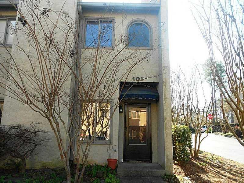101 Roswell Landings Drive 101, Roswell, GA 30075 — most recent listing photo