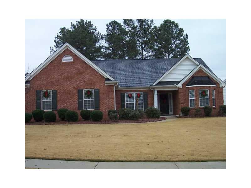 3385 Stoneleigh Run Drive, Buford, GA 30519 — most recent listing photo