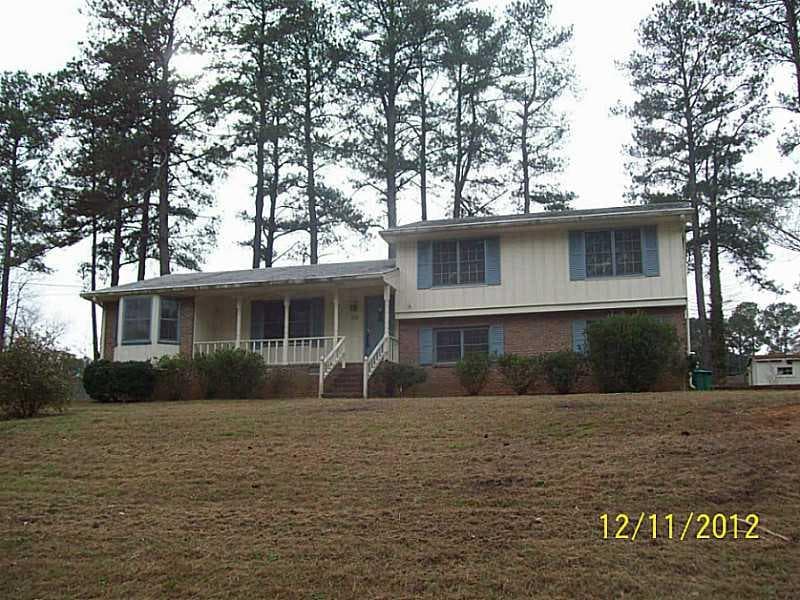 551 Village Green Court, Lilburn, GA 30047 — most recent listing photo