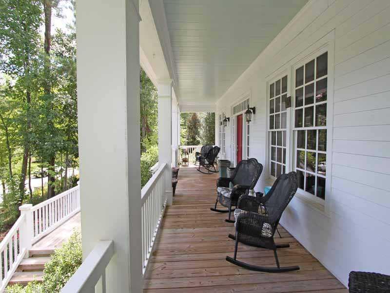3 bedroom, 2,170 sq ft single family residence sold at 9036 Selborne Lane, Chattahoochee Hills, GA 30268