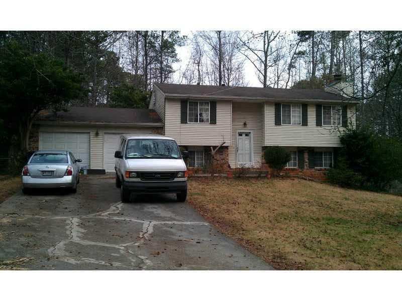 1917 Suwanee Roberts Court, Lawrenceville, GA 30043 — most recent listing photo
