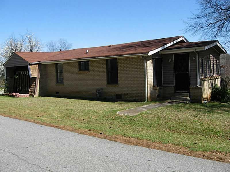 3 bedroom single family residence sold at 2622 SW old toney Road, Ellenwood, GA 30294
