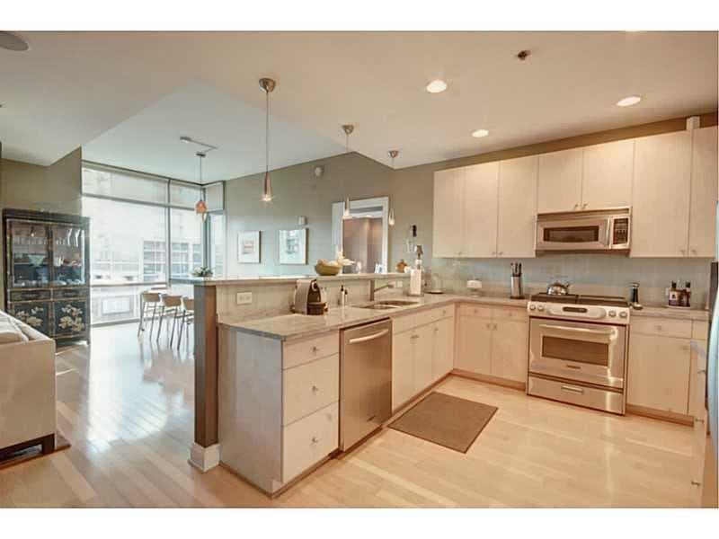 3 bedroom, 1,956 sq ft condominium sold at 905 Juniper Street 512, Atlanta, GA 30309