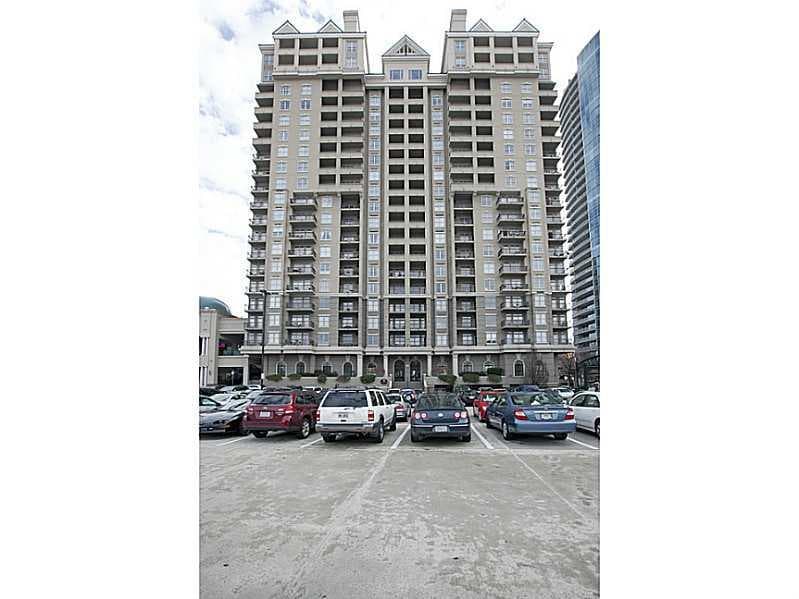 1 bedroom, 793 sq ft condominium sold at 3334 Peachtree Road 211, Atlanta, GA 30326
