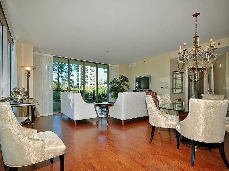 2 bedroom, 1,940 sq ft condominium sold at 700 PARK REGENCY PLACE 807, Atlanta, GA 30326