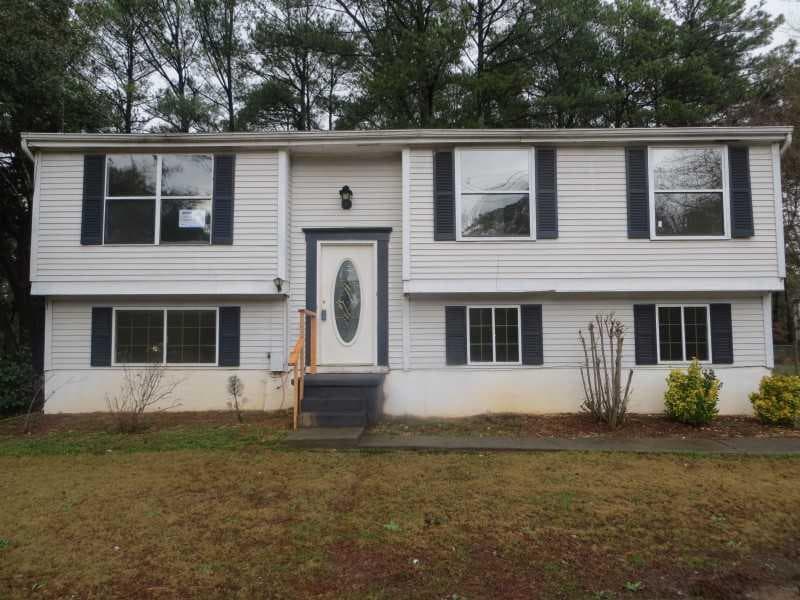 4 bedroom, 2,068 sq ft single family residence sold at 1582 OAK Road, Snellville, GA 30078