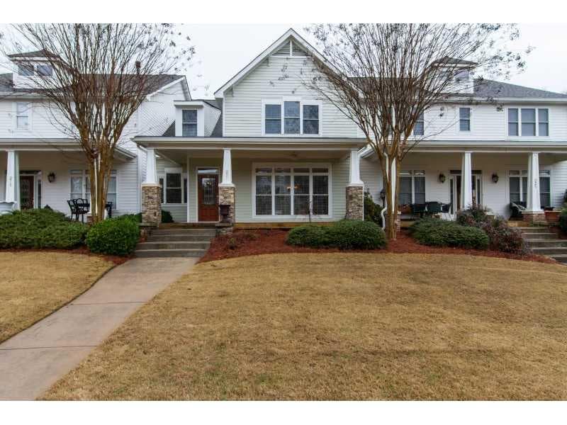 220 Independence Way 220, Roswell, GA 30075 — most recent listing photo