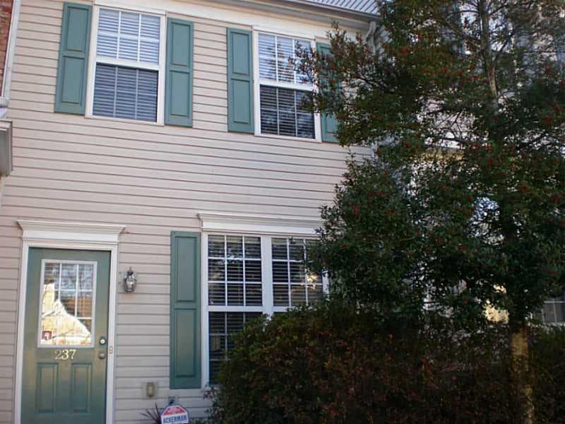 2 bedroom, 1,184 sq ft condominium sold at 237 Buckland Drive 237, Alpharetta, GA 30022