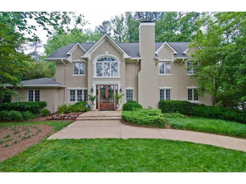 5 bedroom, 4,136 sq ft single family residence sold at 78 W Brookhaven Drive, Atlanta, GA 30319