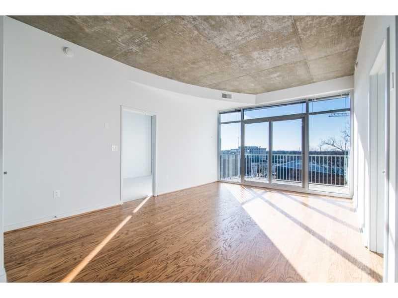 2 bedroom, 1,003 sq ft condominium sold at 250 Pharr Road 609, Atlanta, GA 30305